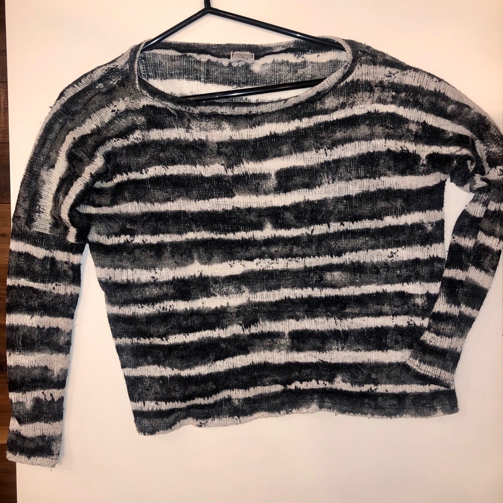 Long sleeve knitted top